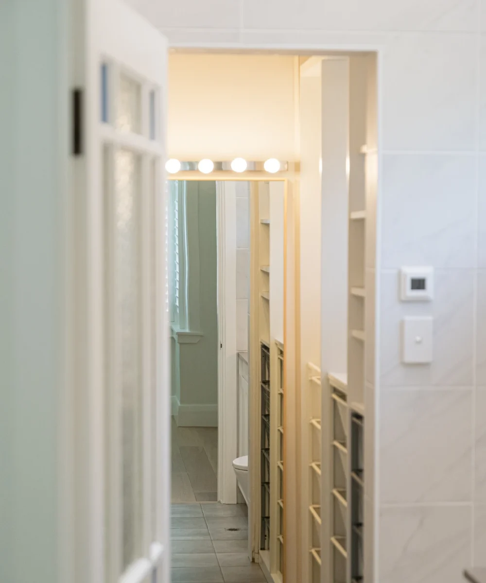 blending indoor_outdoor